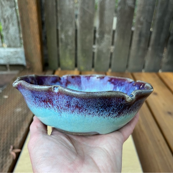 Blue Spruce Pottery 2021 Lotus Bowl In Medium/Small Size - Picture 7 of 16